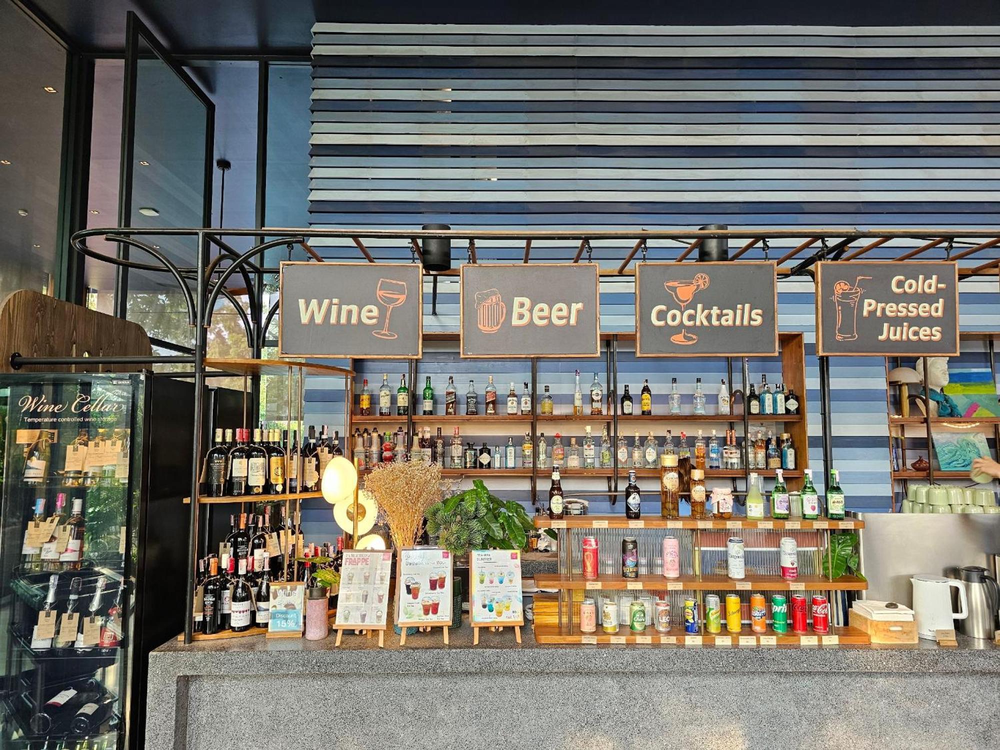 Seamira House Huahin - Sha Aparthotel Exterior photo